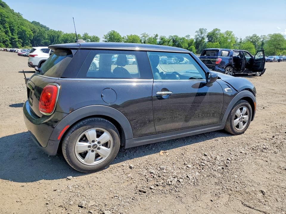 2020 MINI COOPER 3