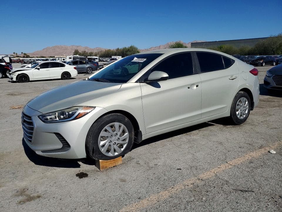 2018 HYUNDAI ELANTRA SE