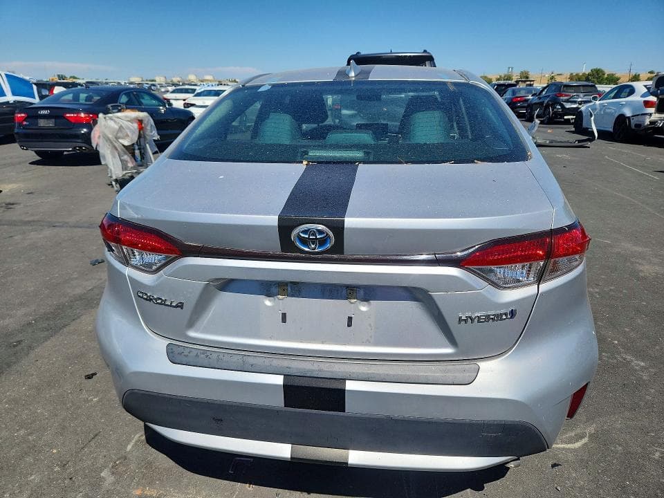 2021 TOYOTA COROLLA LE 6
