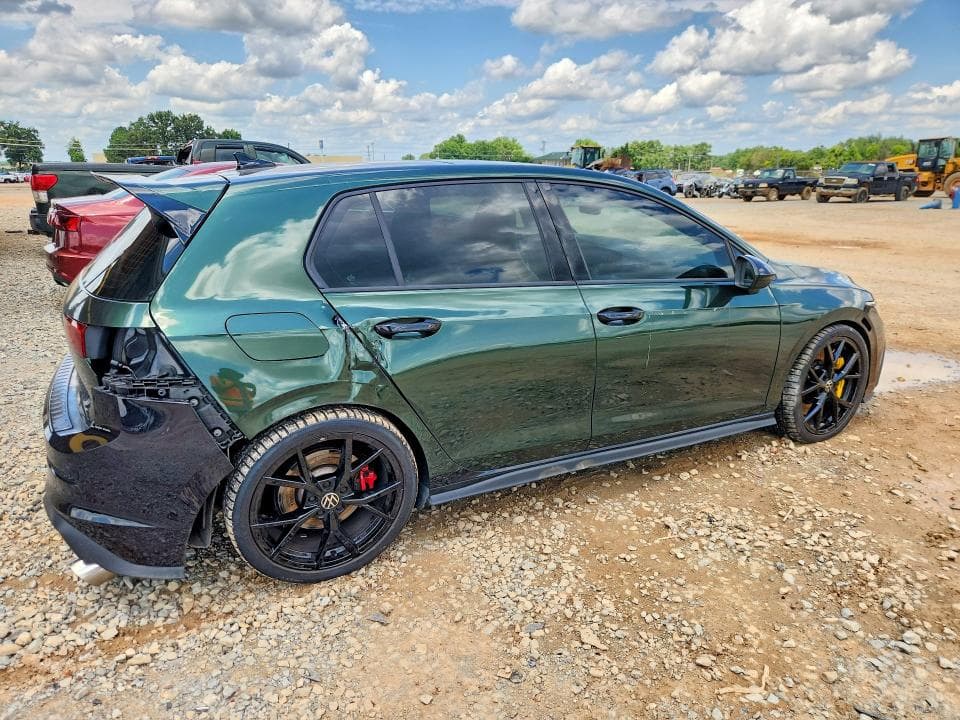 2024 VOLKSWAGEN GTI SE 3