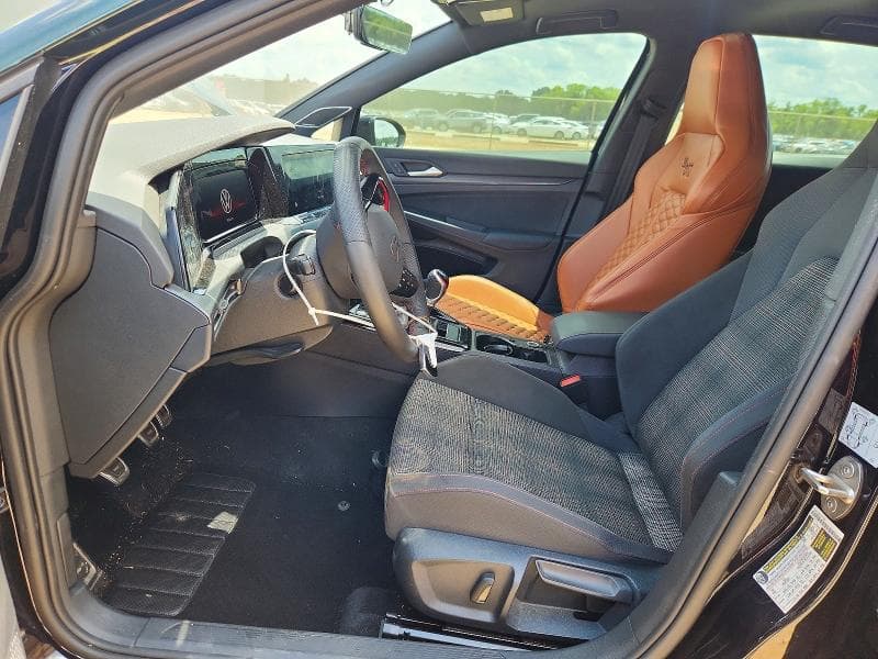 2024 VOLKSWAGEN GTI SE 7