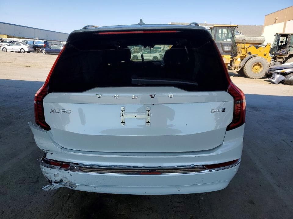 2026 VOLVO XC90 PLUS 6