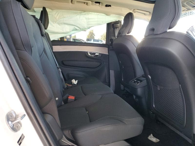 2026 VOLVO XC90 PLUS 10