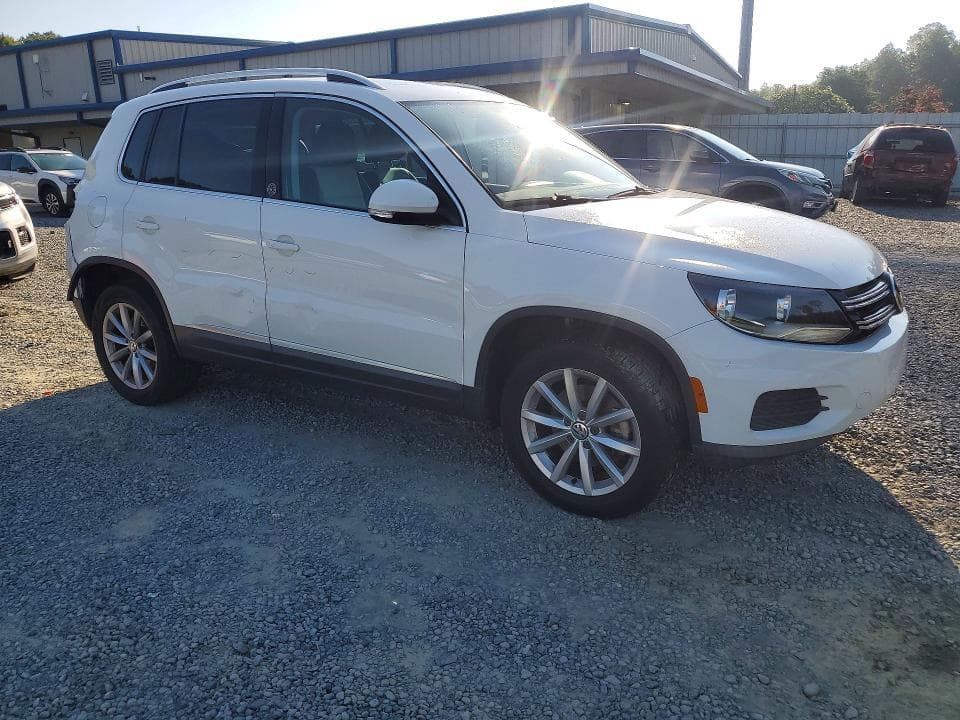2017 VOLKSWAGEN TIGUAN WOLFSBURG 4