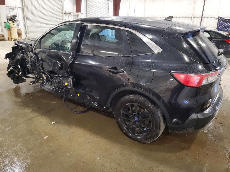 2022 FORD ESCAPE SE SE 2