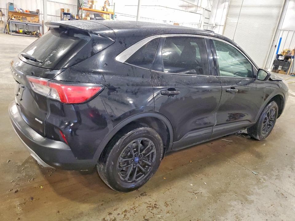 2022 FORD ESCAPE SE SE 3