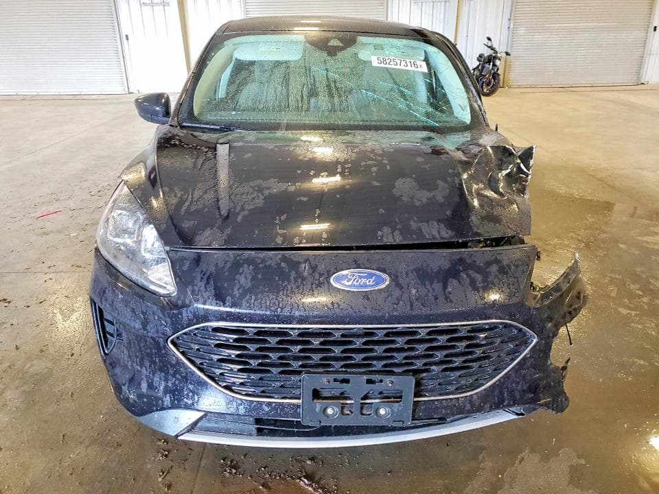 2022 FORD ESCAPE SE SE 5