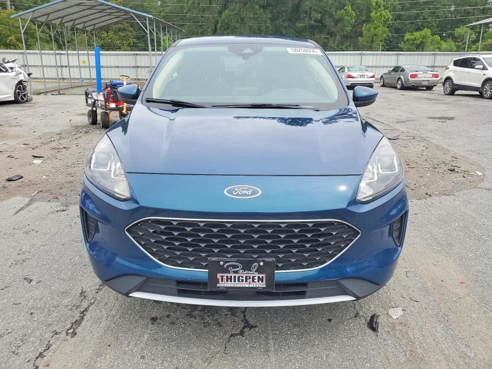2020 FORD ESCAPE SE 5