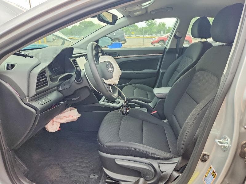2020 HYUNDAI ELANTRA SEL 7
