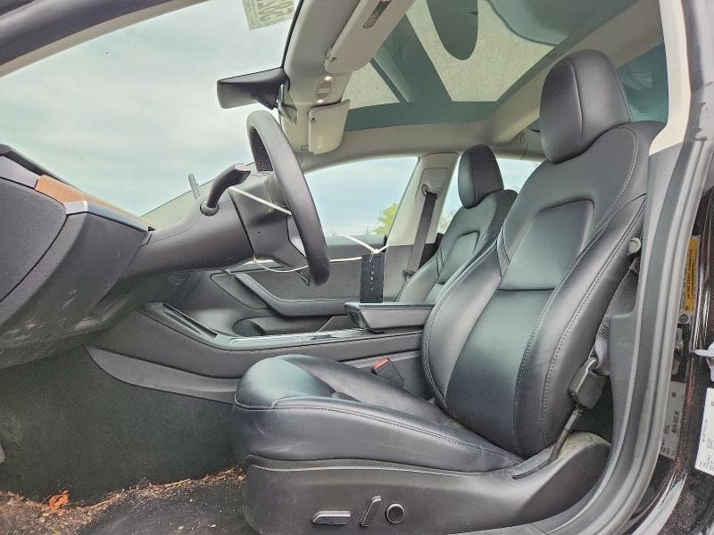 2023 TESLA MODEL 3 7