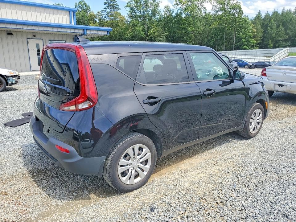 2021 KIA SOUL LX 3