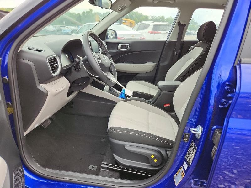 2025 HYUNDAI VENUE SEL SEL 7