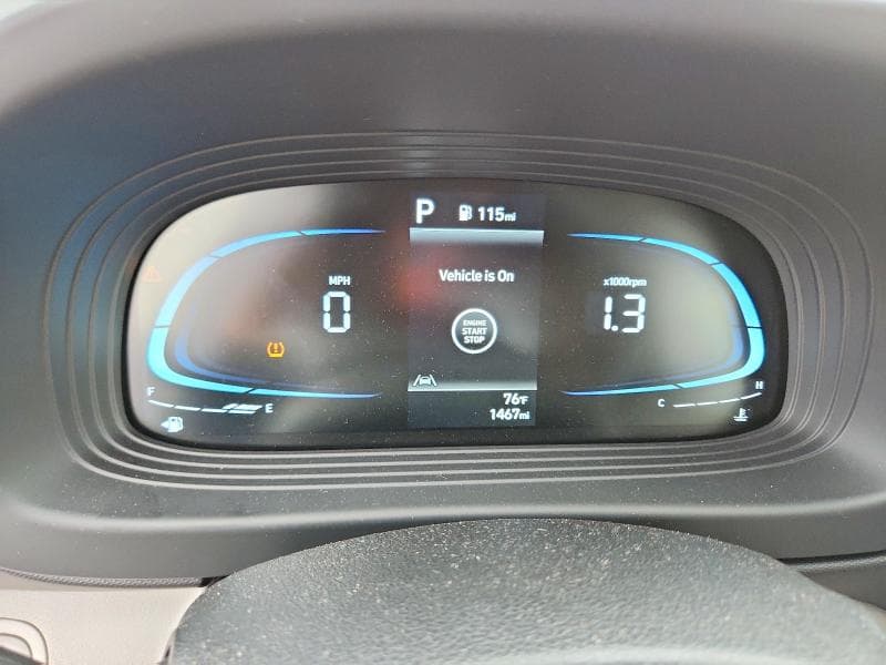 2025 HYUNDAI VENUE SEL SEL 9
