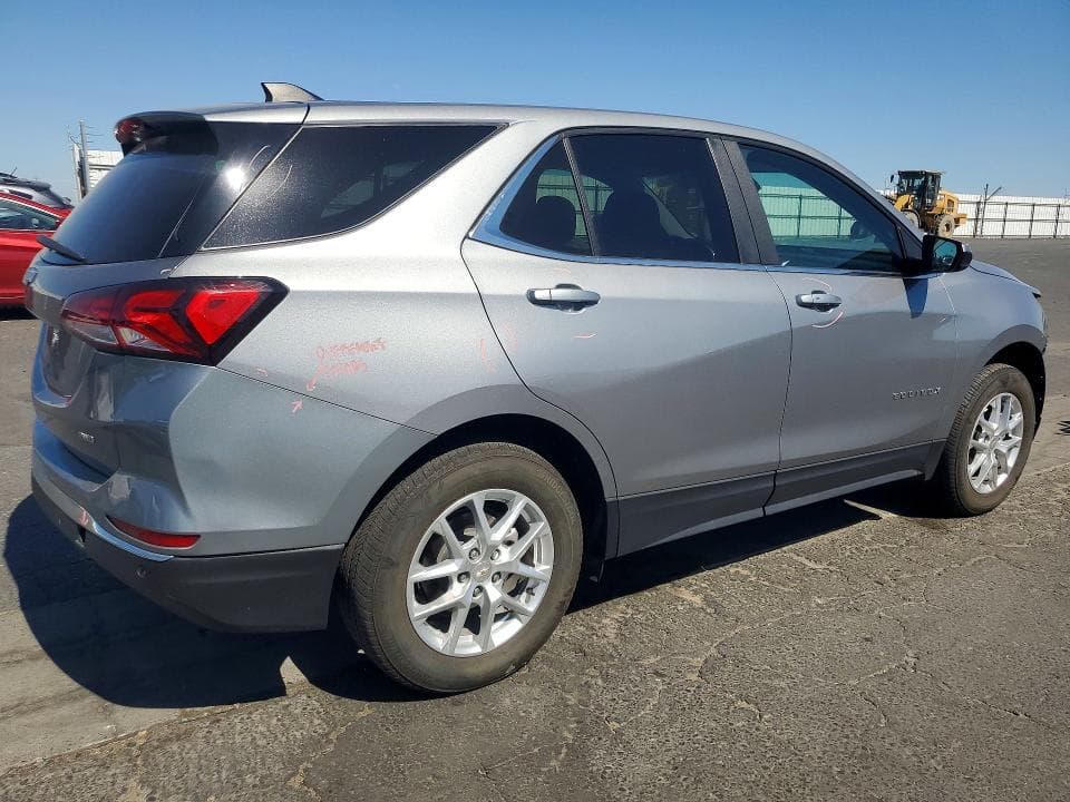 2024 CHEVROLET EQUINOX LT 3