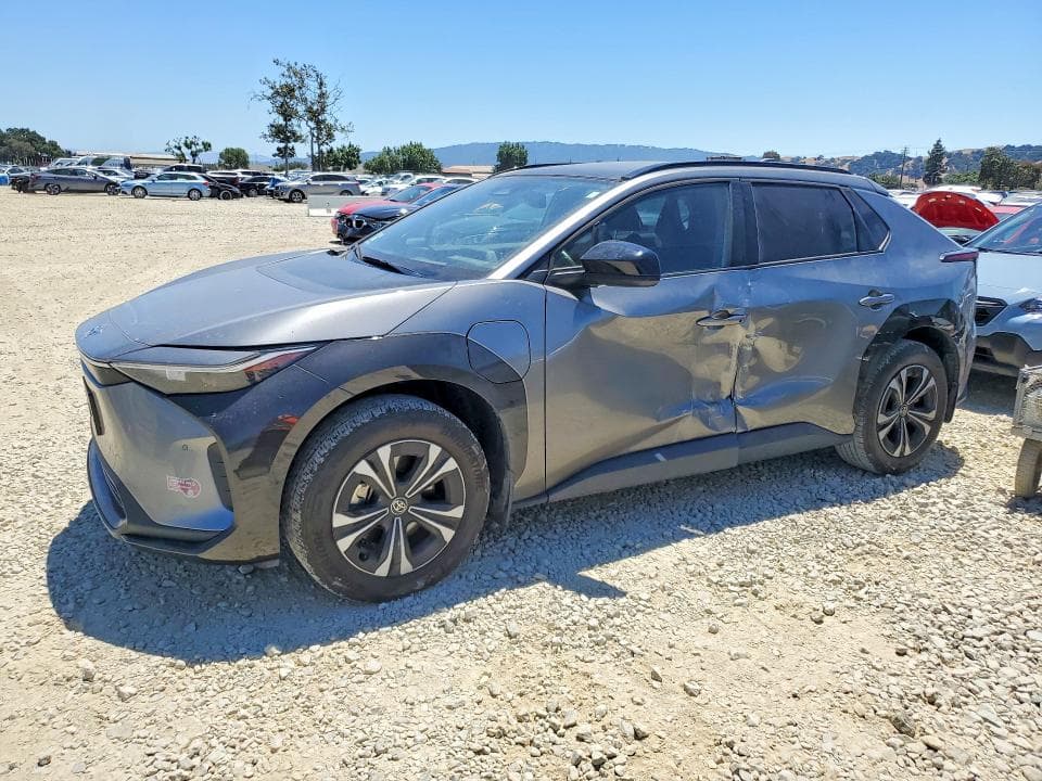 2023 TOYOTA BZ4X XLE - 1