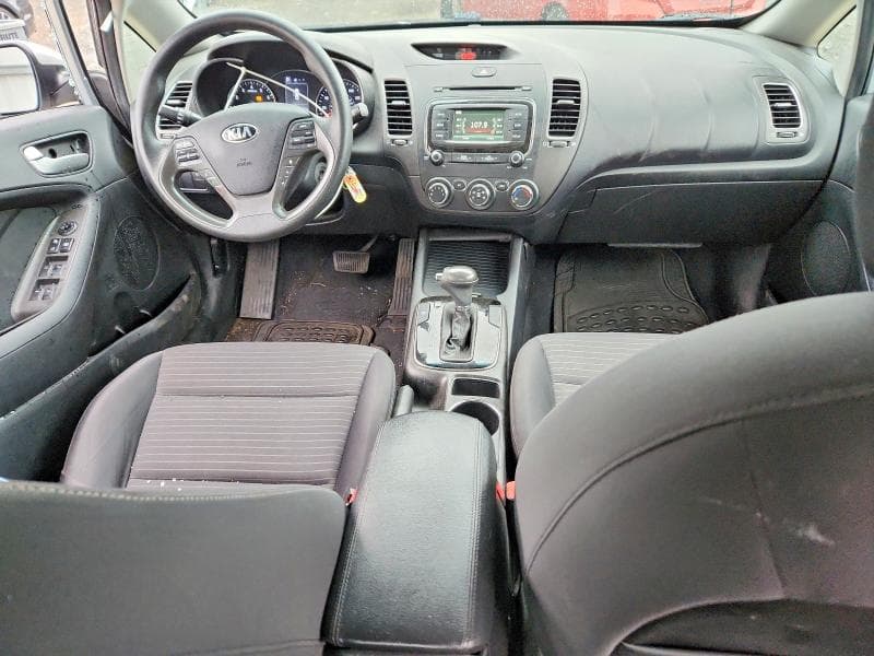 2017 KIA FORTE LX 8