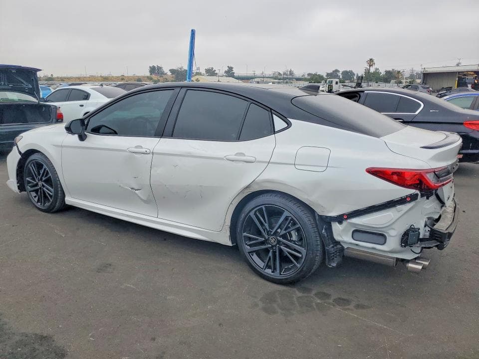 2026 TOYOTA CAMRY XSE 2