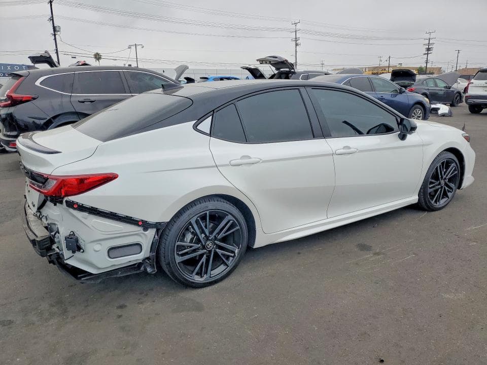 2026 TOYOTA CAMRY XSE 3
