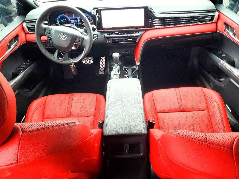 2026 TOYOTA CAMRY XSE 8