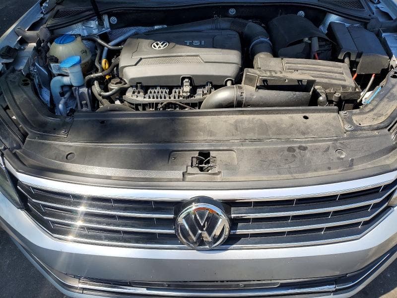2017 VOLKSWAGEN PASSAT SE SE 11