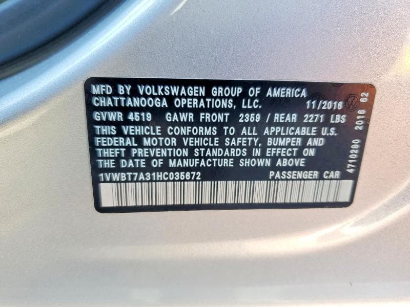 2017 VOLKSWAGEN PASSAT SE SE 12
