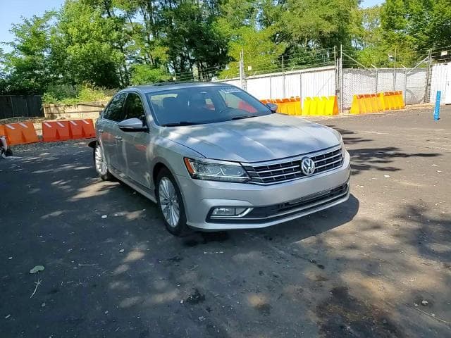 2017 VOLKSWAGEN PASSAT SE SE 13