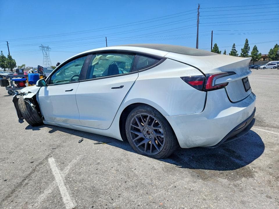 2024 TESLA MODEL 3 2