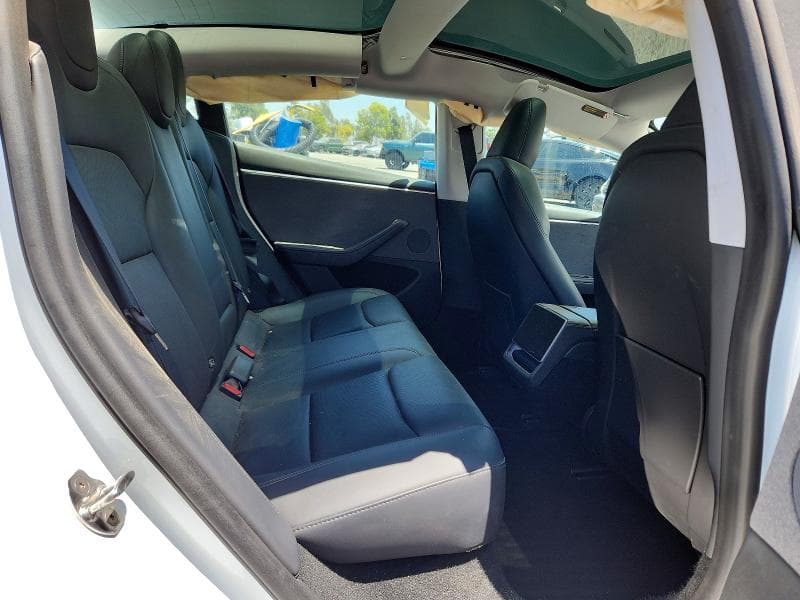 2024 TESLA MODEL 3 10