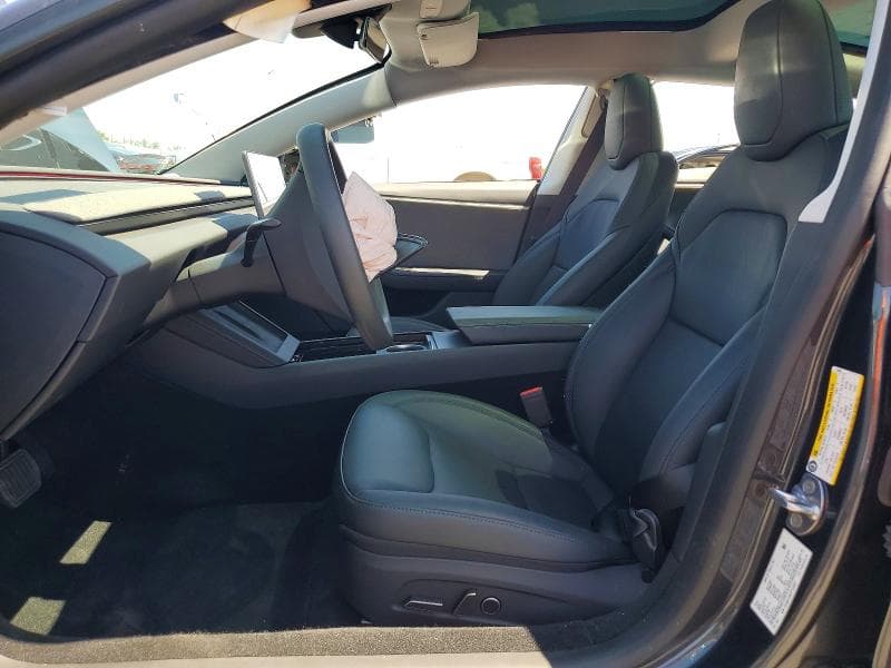 2026 TESLA MODEL 3 7