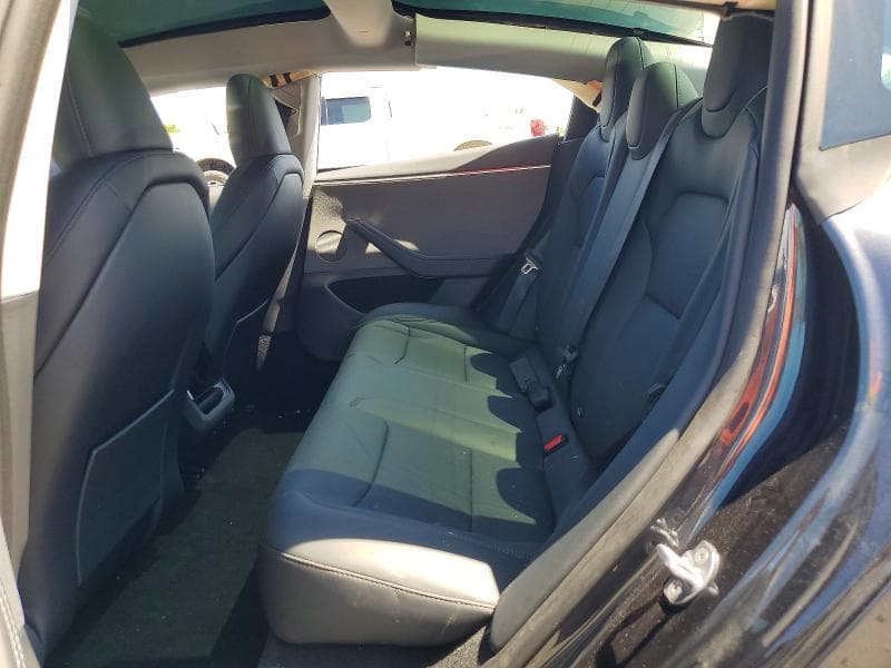 2026 TESLA MODEL 3 10