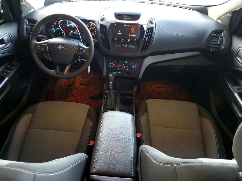 2017 FORD ESCAPE SE 8