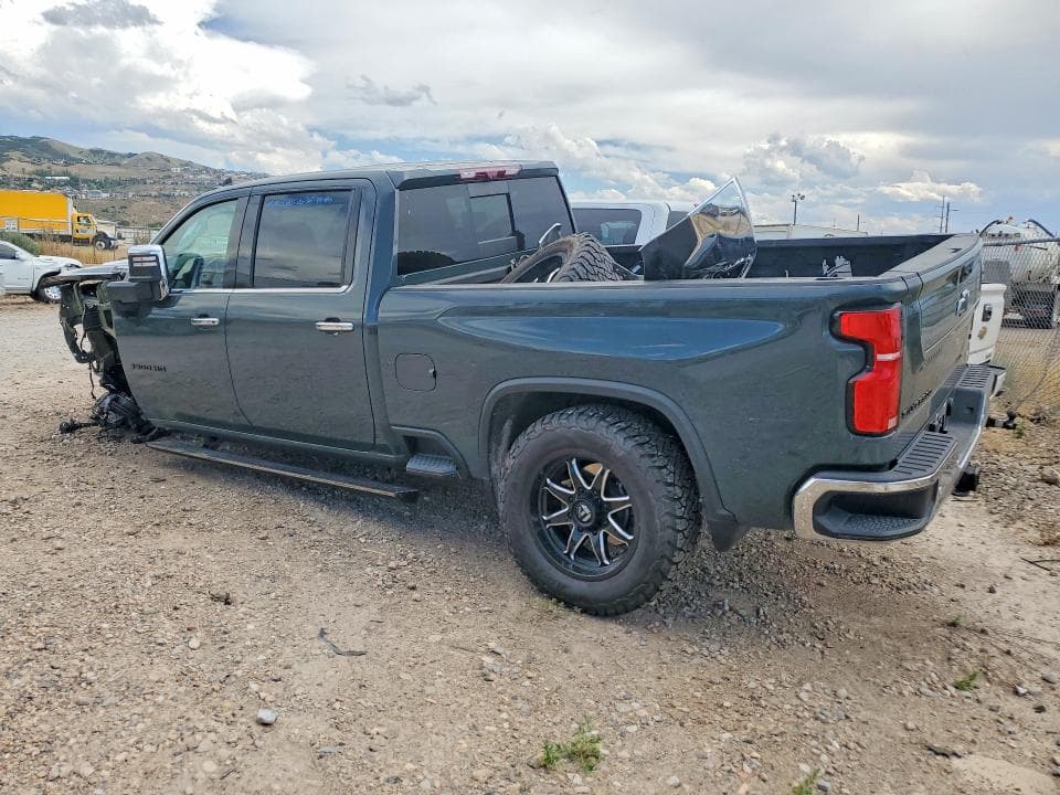 2025 CHEVROLET SILVERADO K3500 LTZ 2