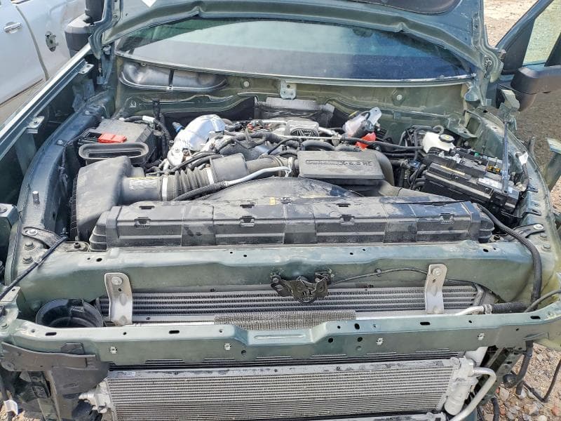 2025 CHEVROLET SILVERADO K3500 LTZ 12