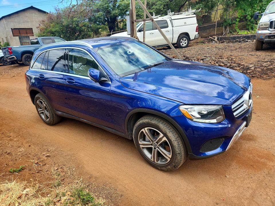 2018 MERCEDES-BENZ GLC 300 300 4