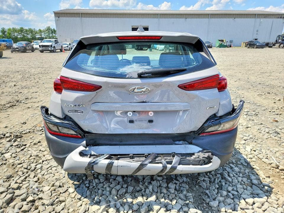 2023 HYUNDAI KONA SE SE 6