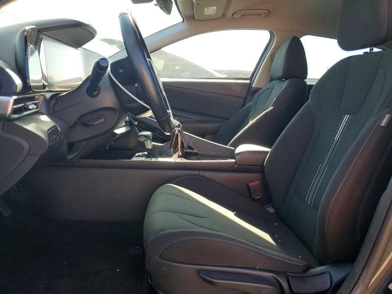 2023 HYUNDAI ELANTRA SEL 7