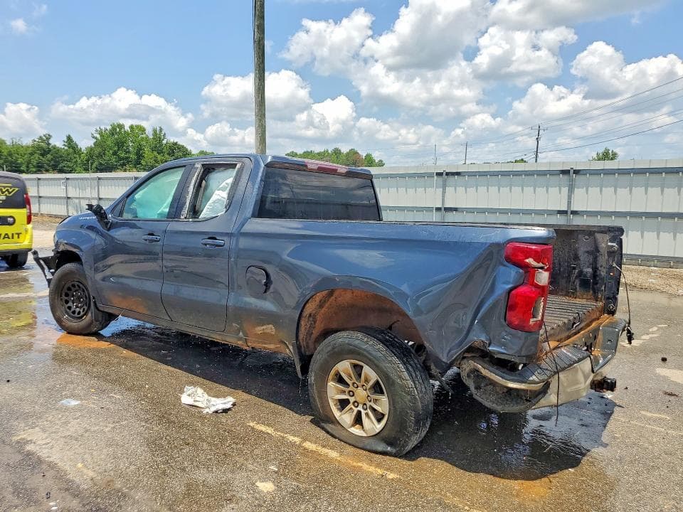 2021 CHEVROLET SILVERADO C1500 LT 2