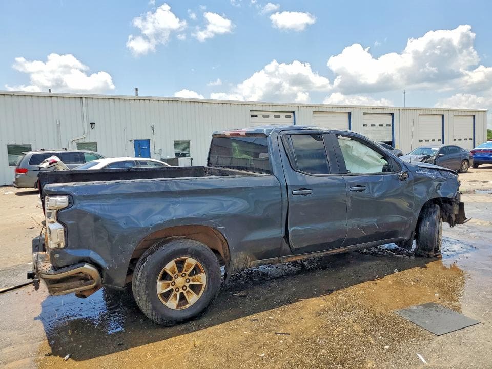 2021 CHEVROLET SILVERADO C1500 LT 3