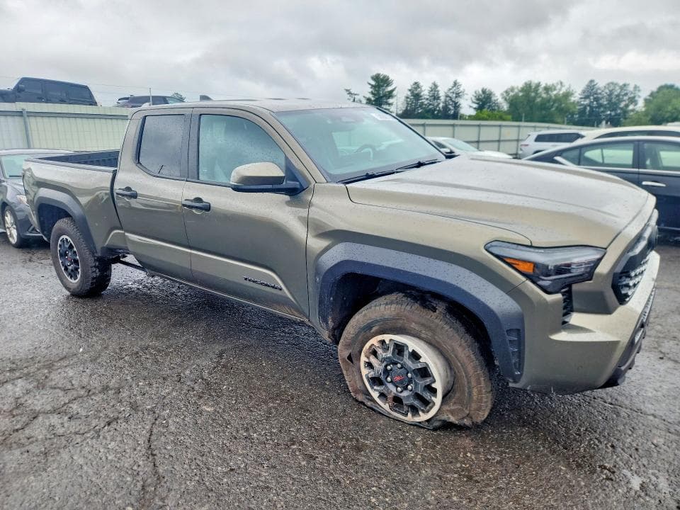 2025 TOYOTA TACOMA TRD OFF-ROAD 4