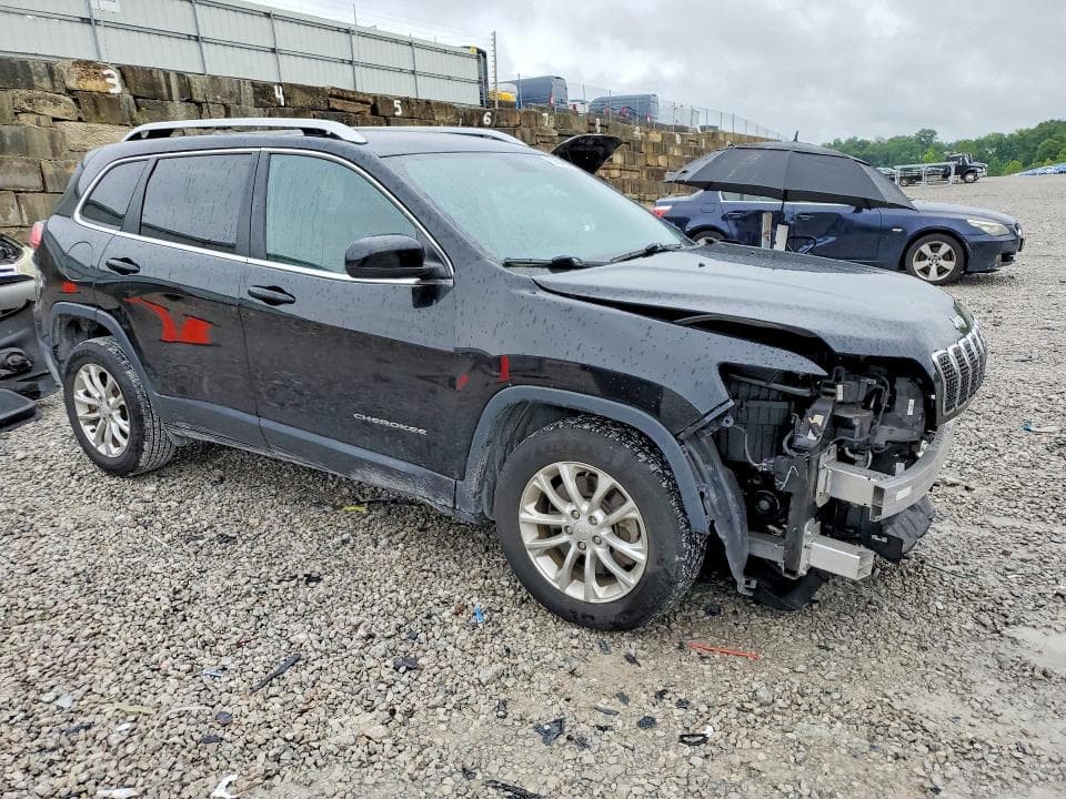 2019 JEEP CHEROKEE LATITUDE 4