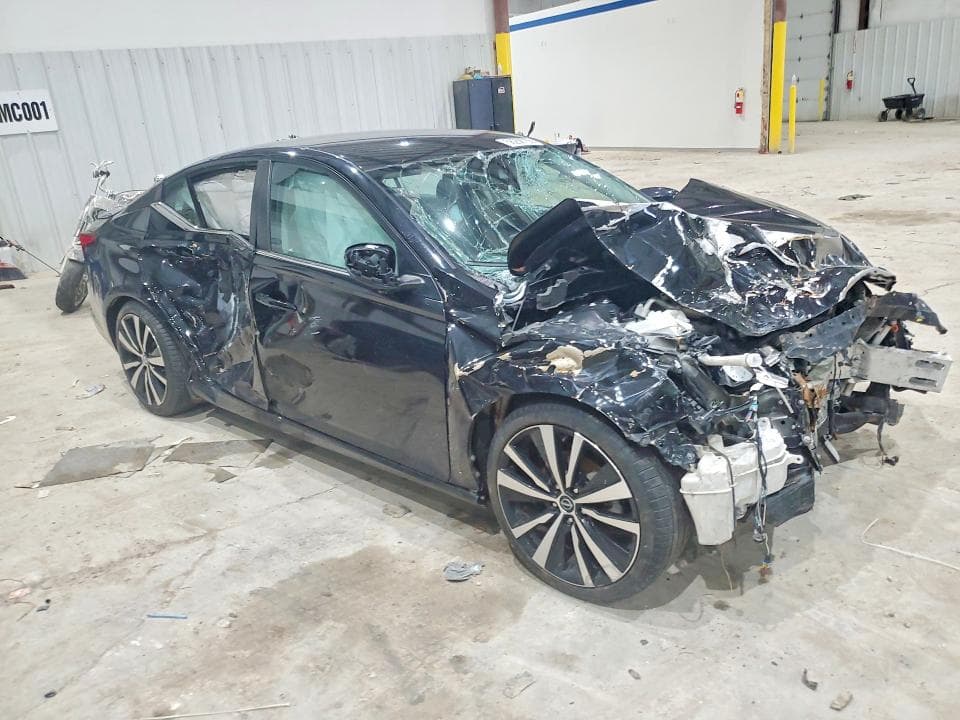 2021 NISSAN ALTIMA SR 4