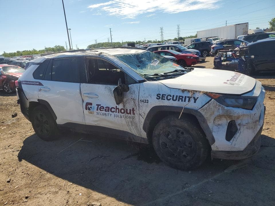 2019 TOYOTA RAV4 LE LE 4