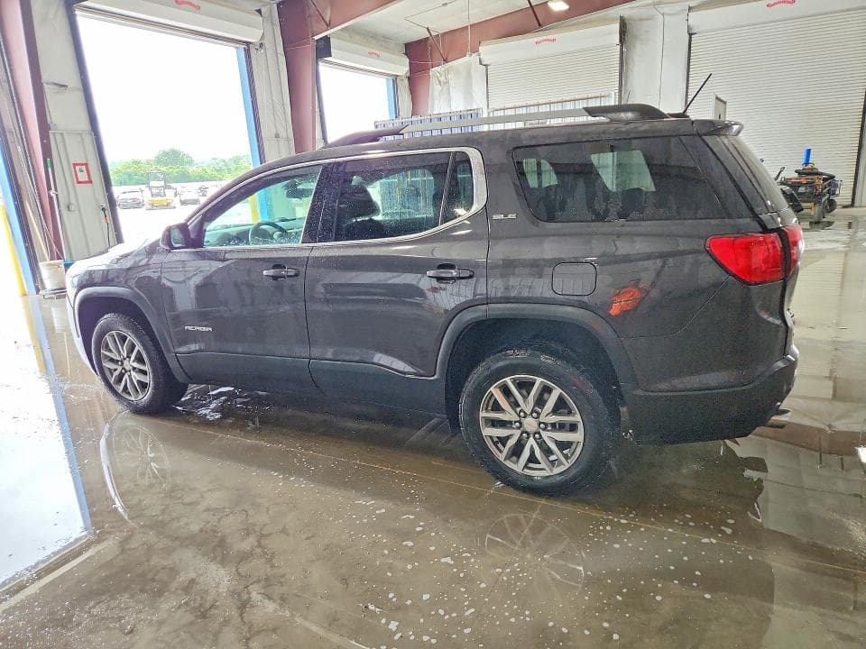 2017 GMC ACADIA SLE 2