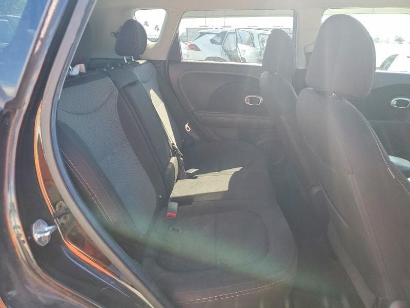 2017 KIA SOUL + 11