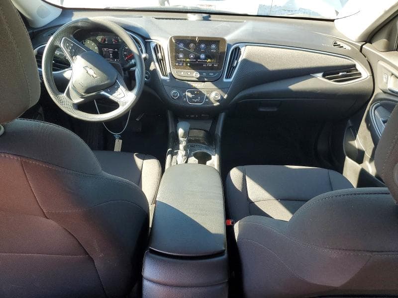 2025 CHEVROLET MALIBU LS 8