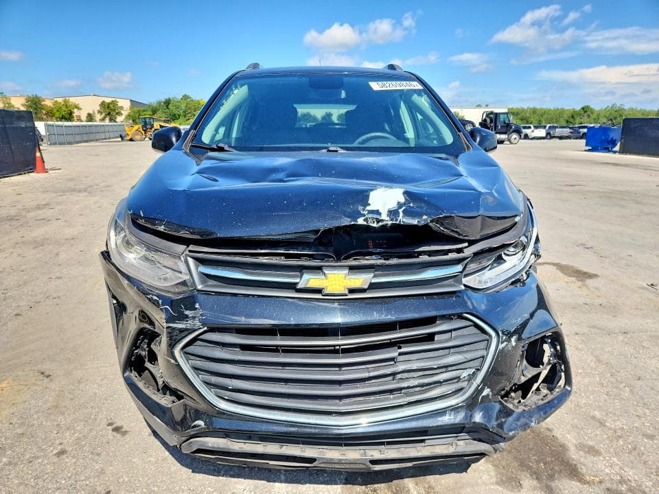 2020 CHEVROLET TRAX 1LT 5