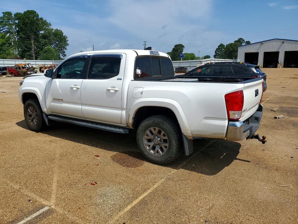 2017 TOYOTA TACOMA SR5 V6 2