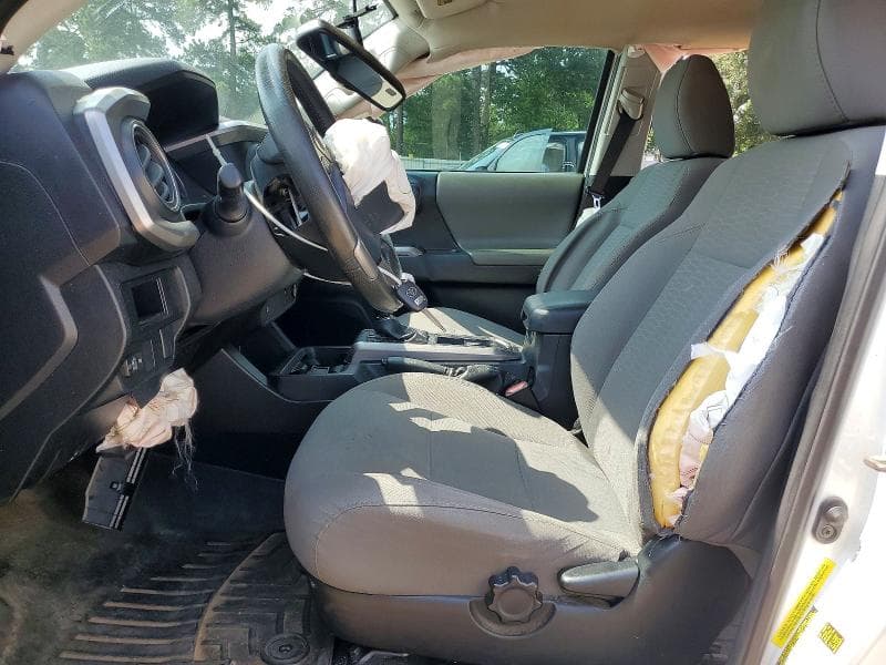 2017 TOYOTA TACOMA SR5 V6 7