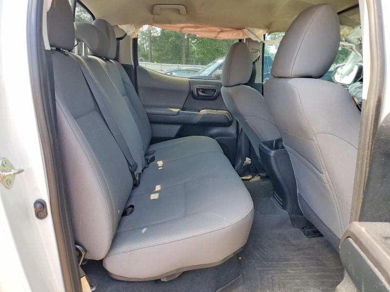 2017 TOYOTA TACOMA SR5 V6 10