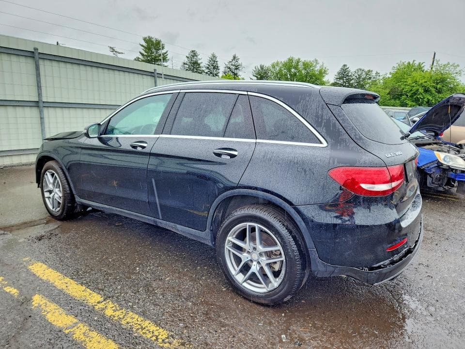 2017 MERCEDES-BENZ GLC 300 4MATIC 2